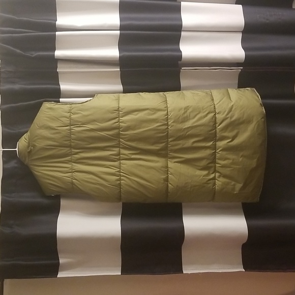 Women long Puffer Vest - Picture 2 of 2